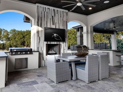 Custom Outdoor Kitchen Installation