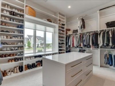 Walk In Closet Installation